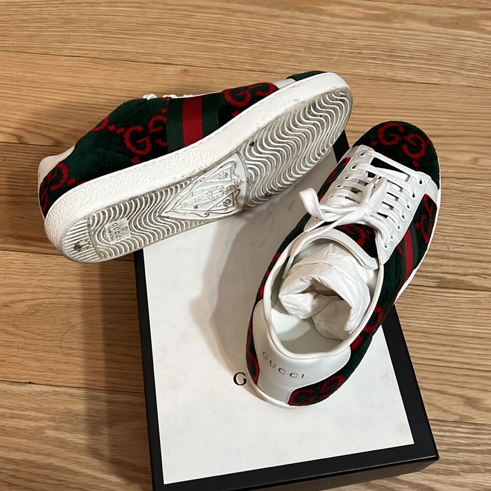 Gucci Sneakers (Authentic serial listed) - Picture 3 of 4
